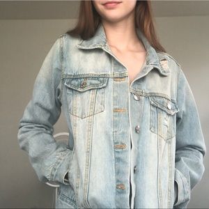 Forever 21 | Light Wash Denim Jacket